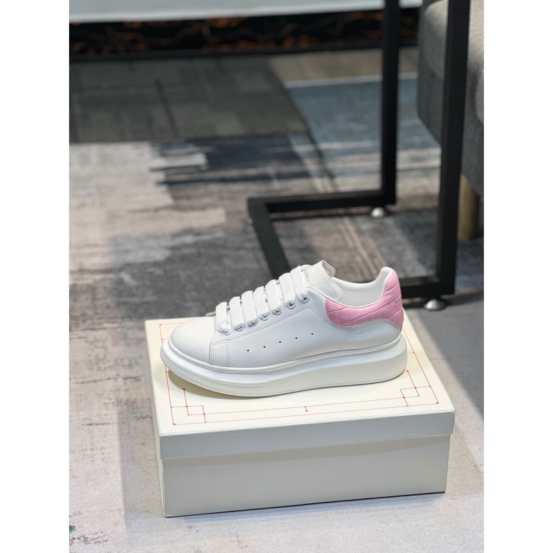 alexander M*Q*en casual shoes